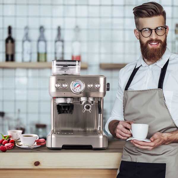 HOTPOINT-ESPRESSO-MACHINE-2