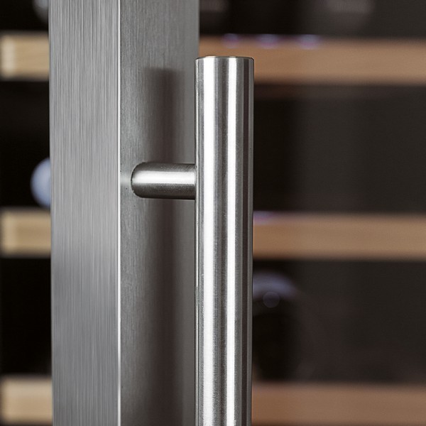 מקרר יין 38 בקבוקים מבית קאסו דגם CASO WineComfort 38