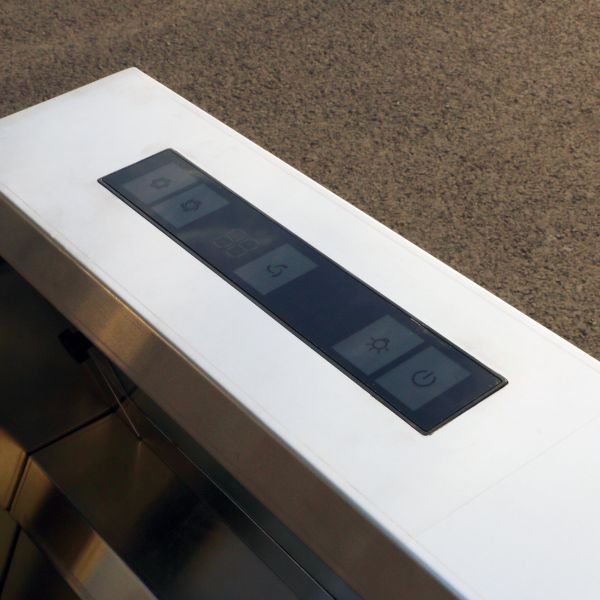 onepoint-1090-hood (2)